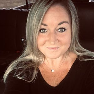 Meet your Posher, Robyn